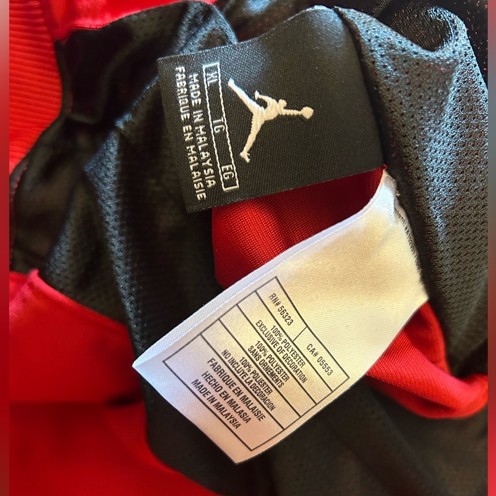 NWOT Authentic Air Jordan Reversible Jacket - Picture 10 of 12